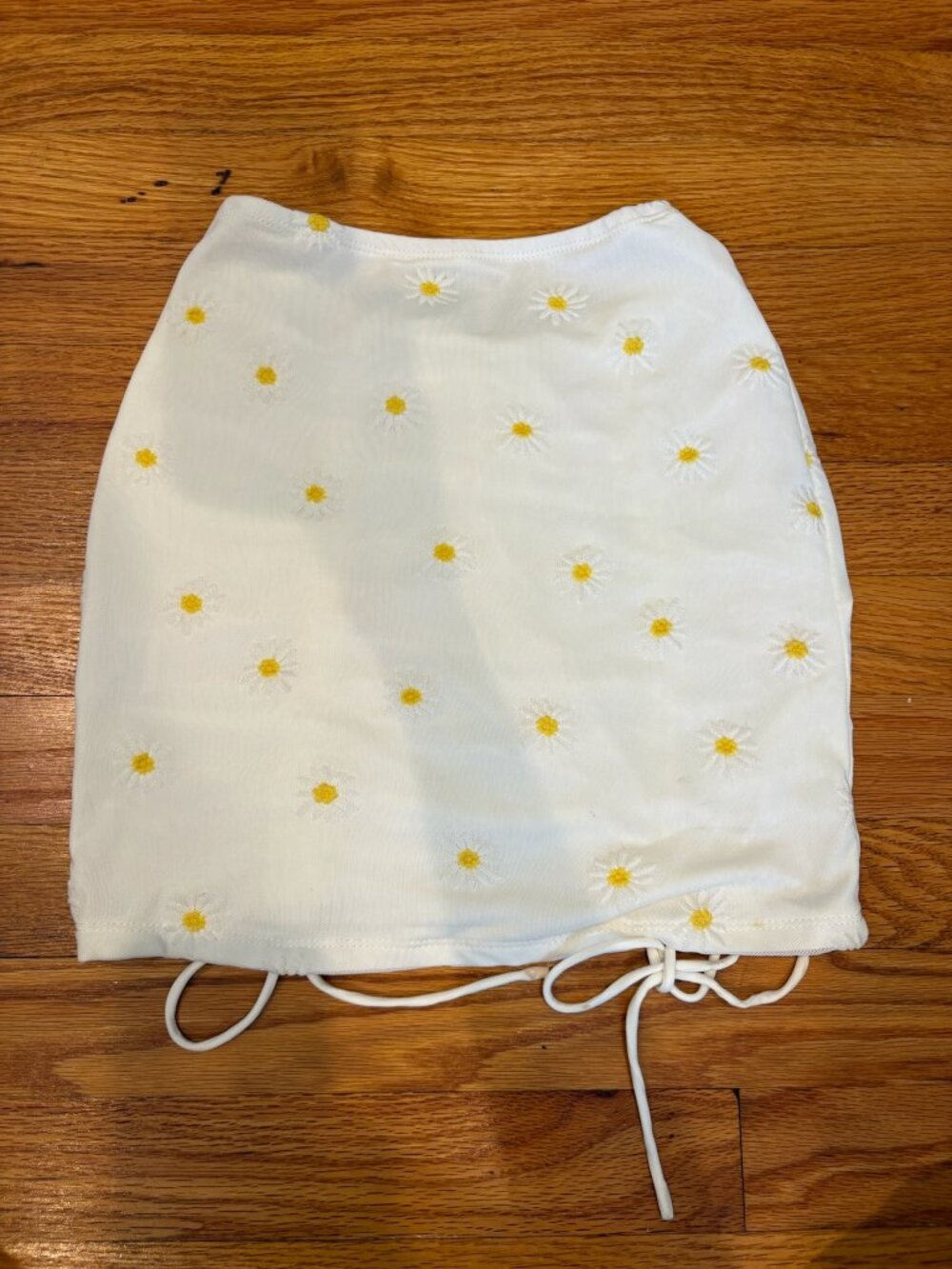 Princess Polly Daisy White Mini Skirt (Size 0)